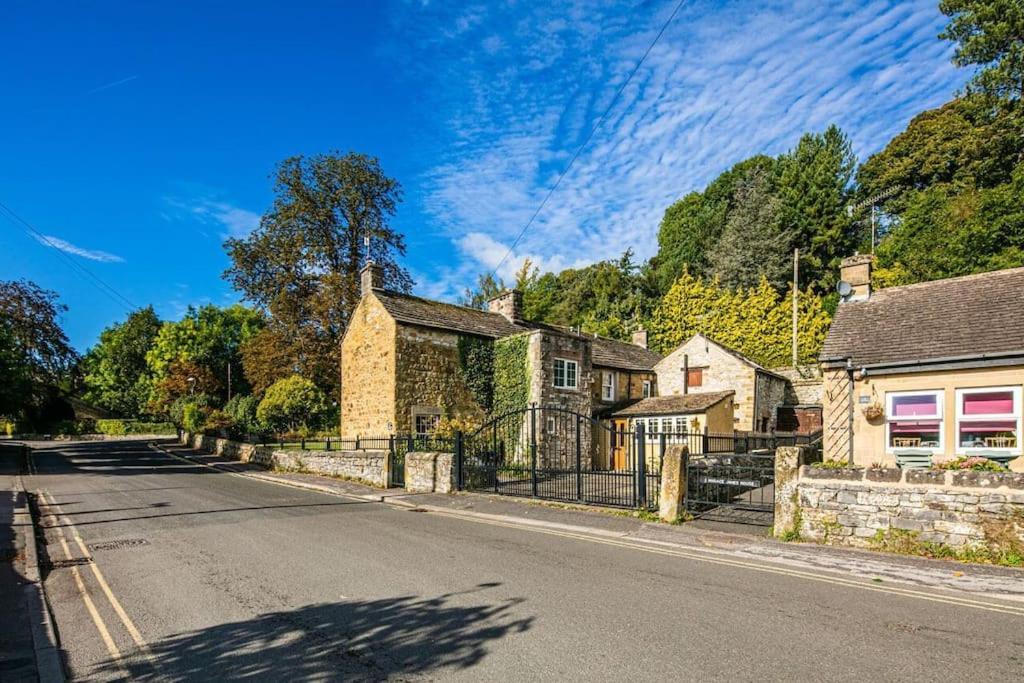 The Belle - A Lovingly Converted Grade II Listed Home From Home In Bakewell Eksteriør bilde