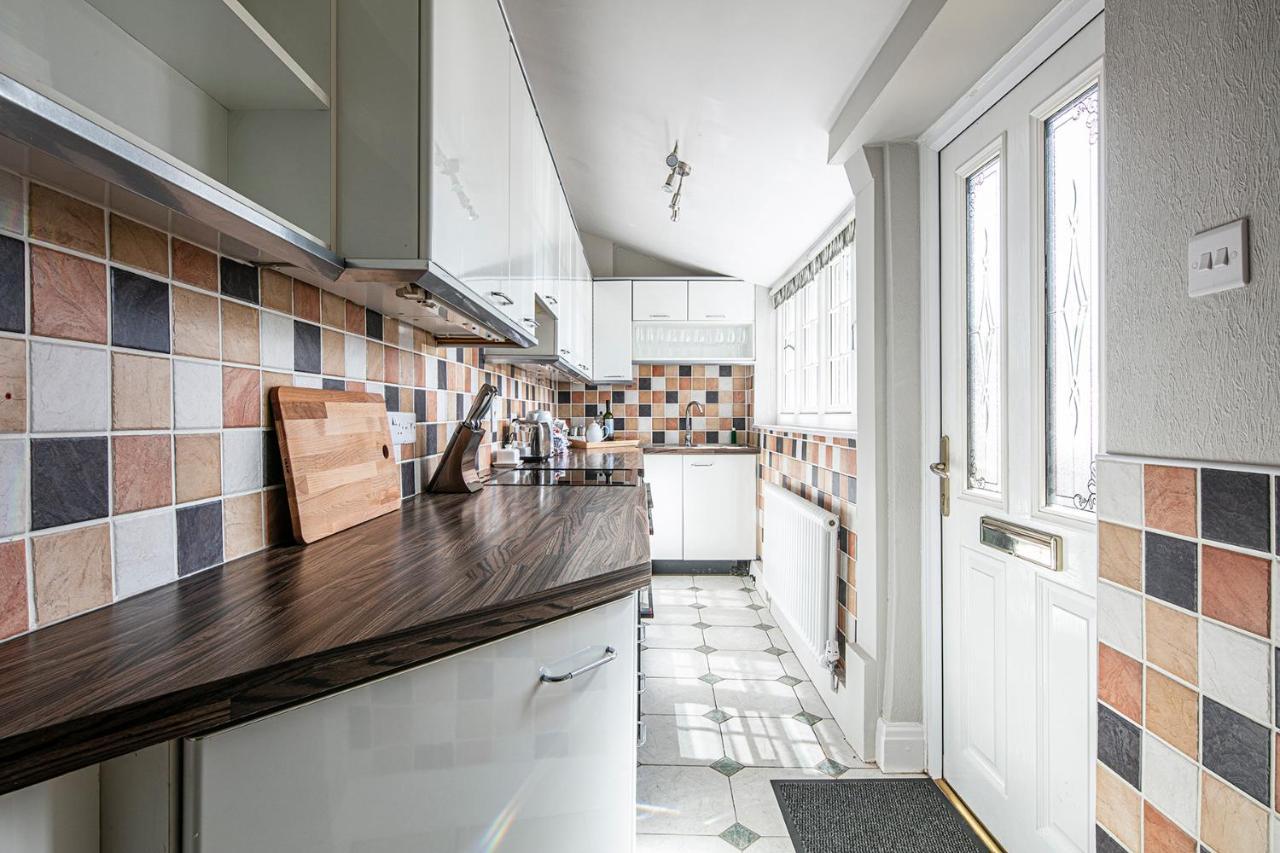 The Belle - A Lovingly Converted Grade II Listed Home From Home In Bakewell Eksteriør bilde