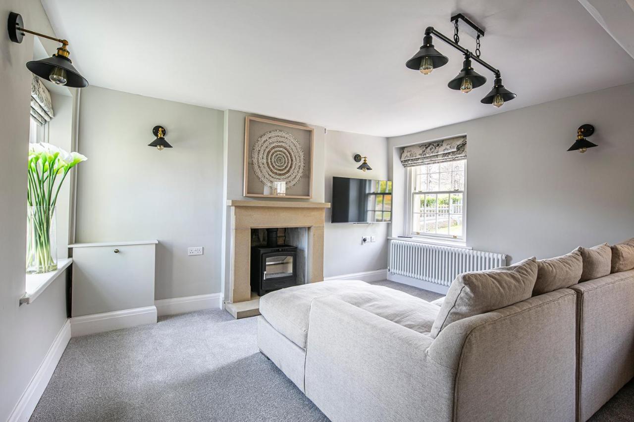 The Belle - A Lovingly Converted Grade II Listed Home From Home In Bakewell Eksteriør bilde